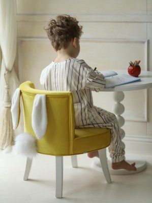 Детское кресло Amari Заяц Крутышка