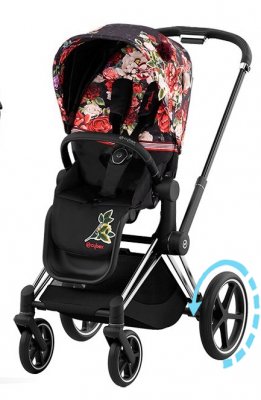 Прогулочная коляска Cybex Priam и e-Priam IV FE Spring Blossom Dark шасси e-Priam Chrome Black