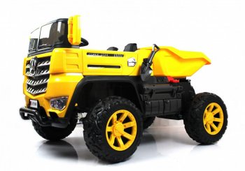 Детский электромобиль Rivertoys K777AM желтый