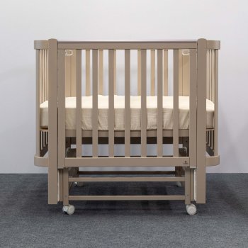 Детская кровать ANTEMI Terra Light с универсальным маятником Капучино