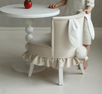 Детское кресло Amari Светло Бежевый с юбкой Зайка Беляк