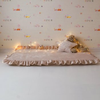 Игровой матрас-мат Amari с рюшей